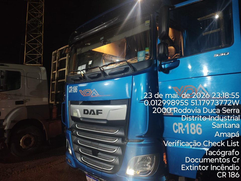 Caminhão DAF CR-186 VDA — Inspeção noturna