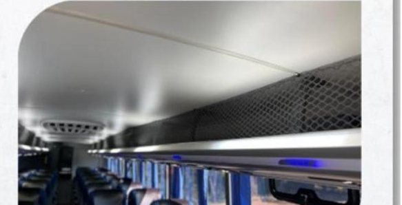 Interior do ônibus com iluminação moderna — VDA Manaus
